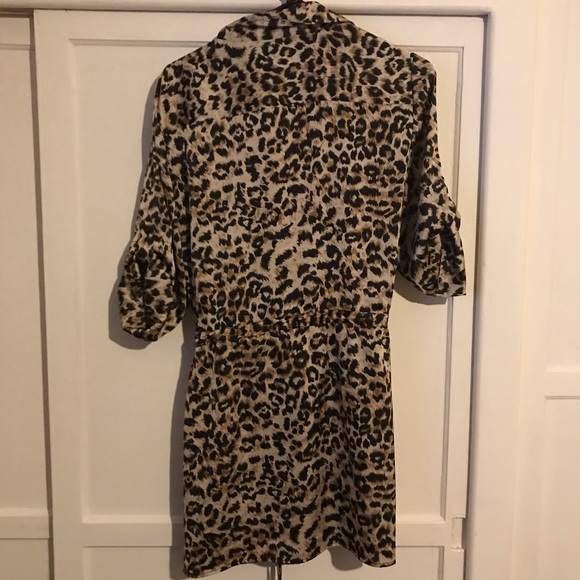 Calvin Klein Cheetah Tunic - Picture 4 of 7